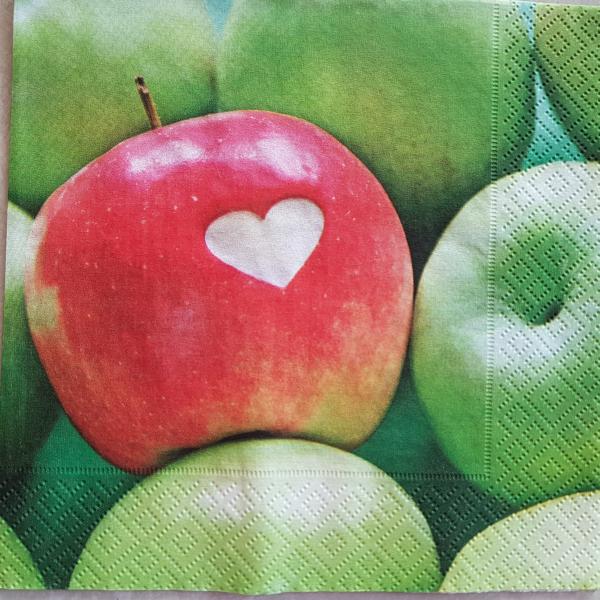 Serviette Apfel mit Herz