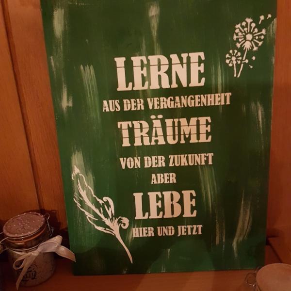 Download Lerne aus der vergangenheit traeume von der zukunft aber lebe im hier und jetzt Free